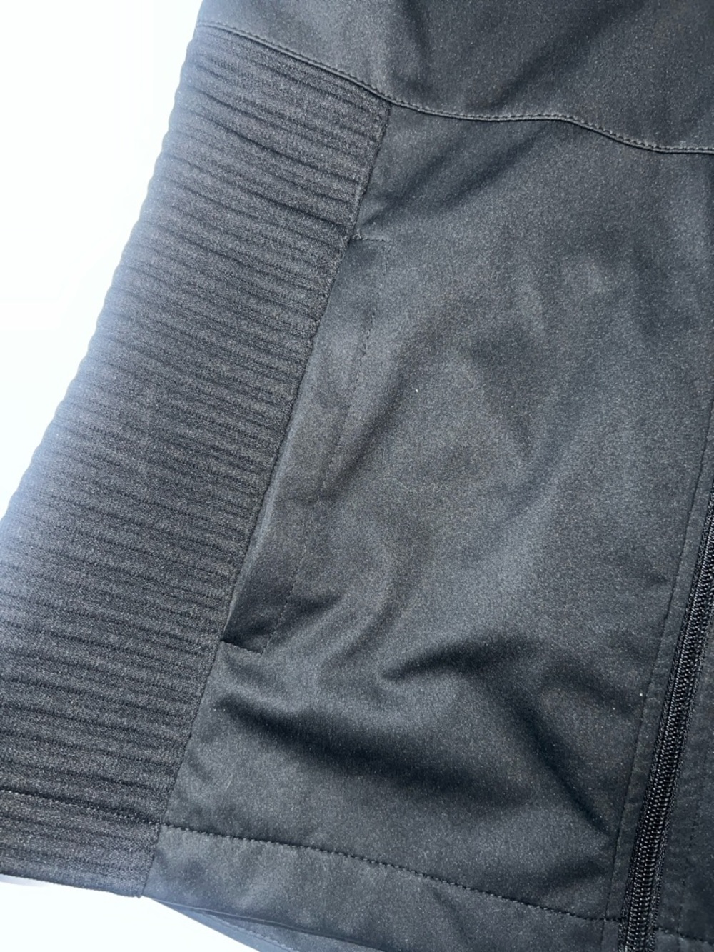 Women’s New Balance Black Athletic Vest size small - Picture 5 of 8